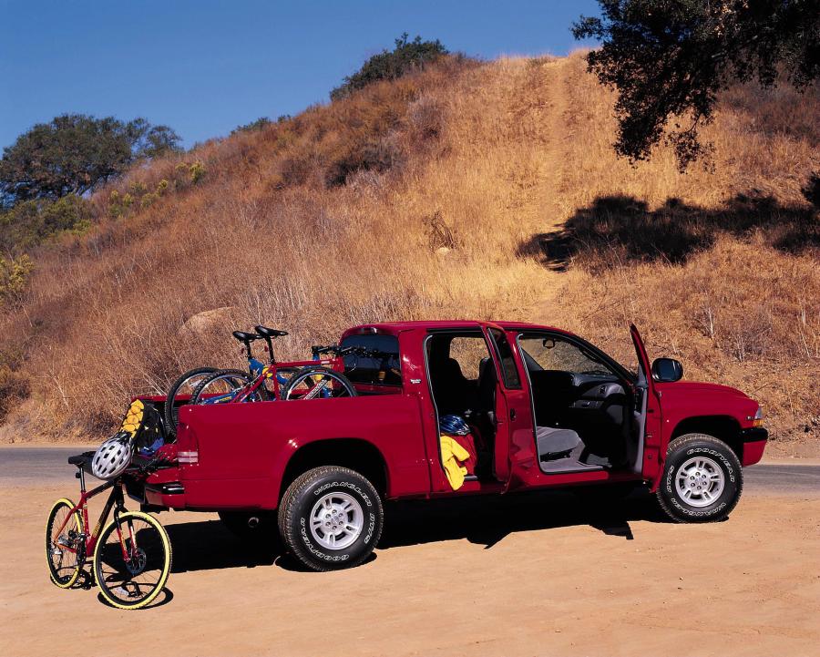  Dodge Dakota 1997 года  (фото 7 из 47)